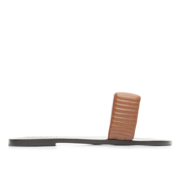 Flat Settee Squared Thin Conhaque